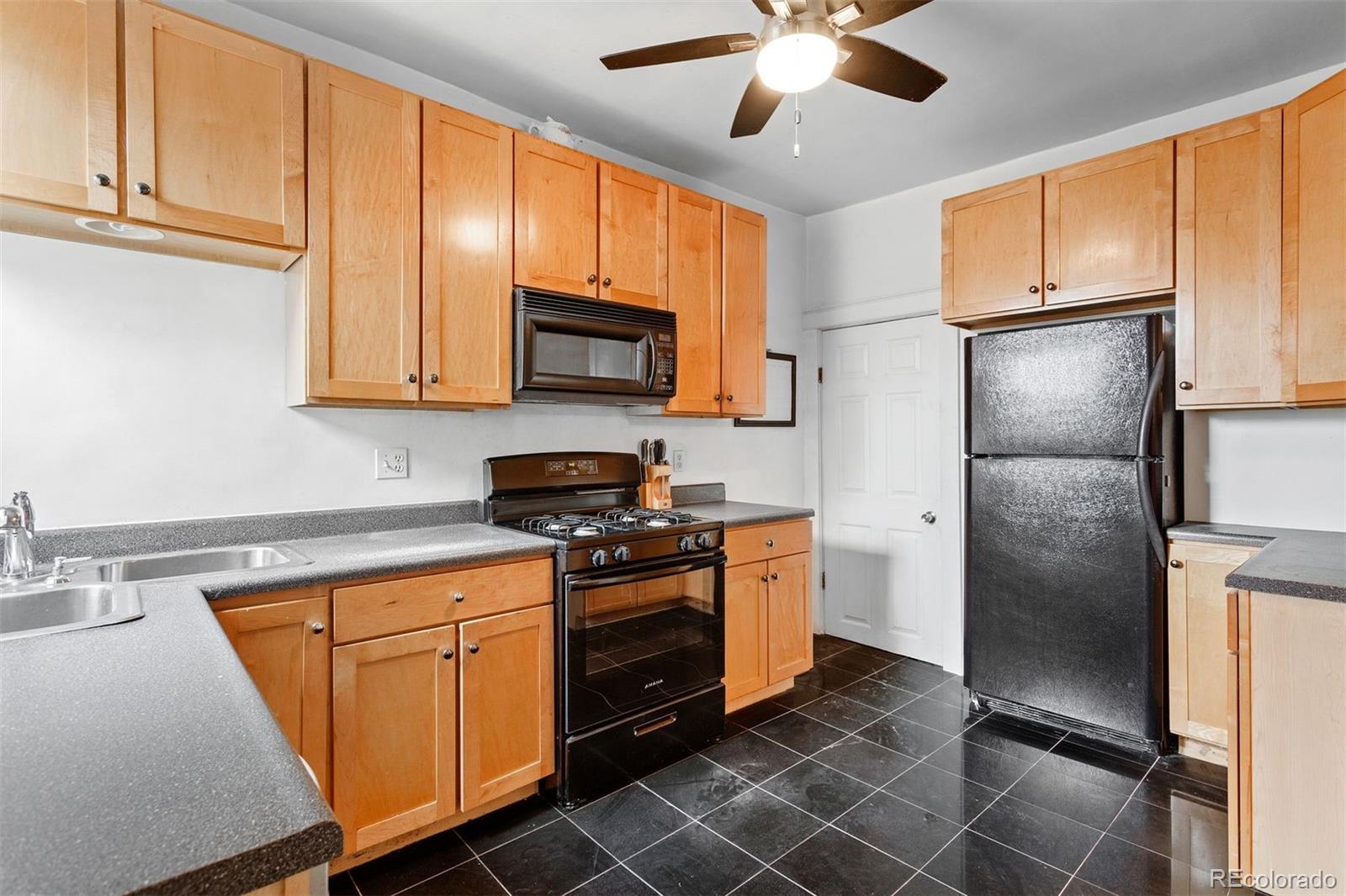 2539 N Lafayette Street