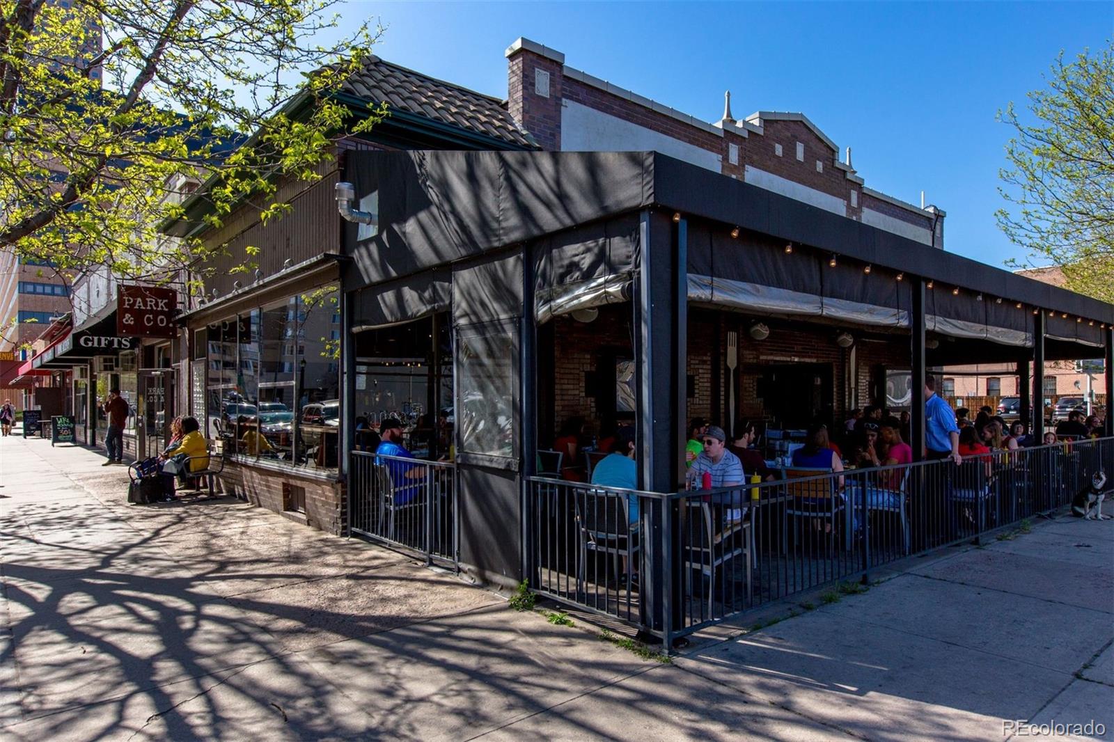 2539 N Lafayette Street