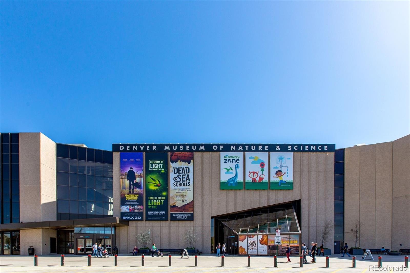 2539 N Lafayette Street