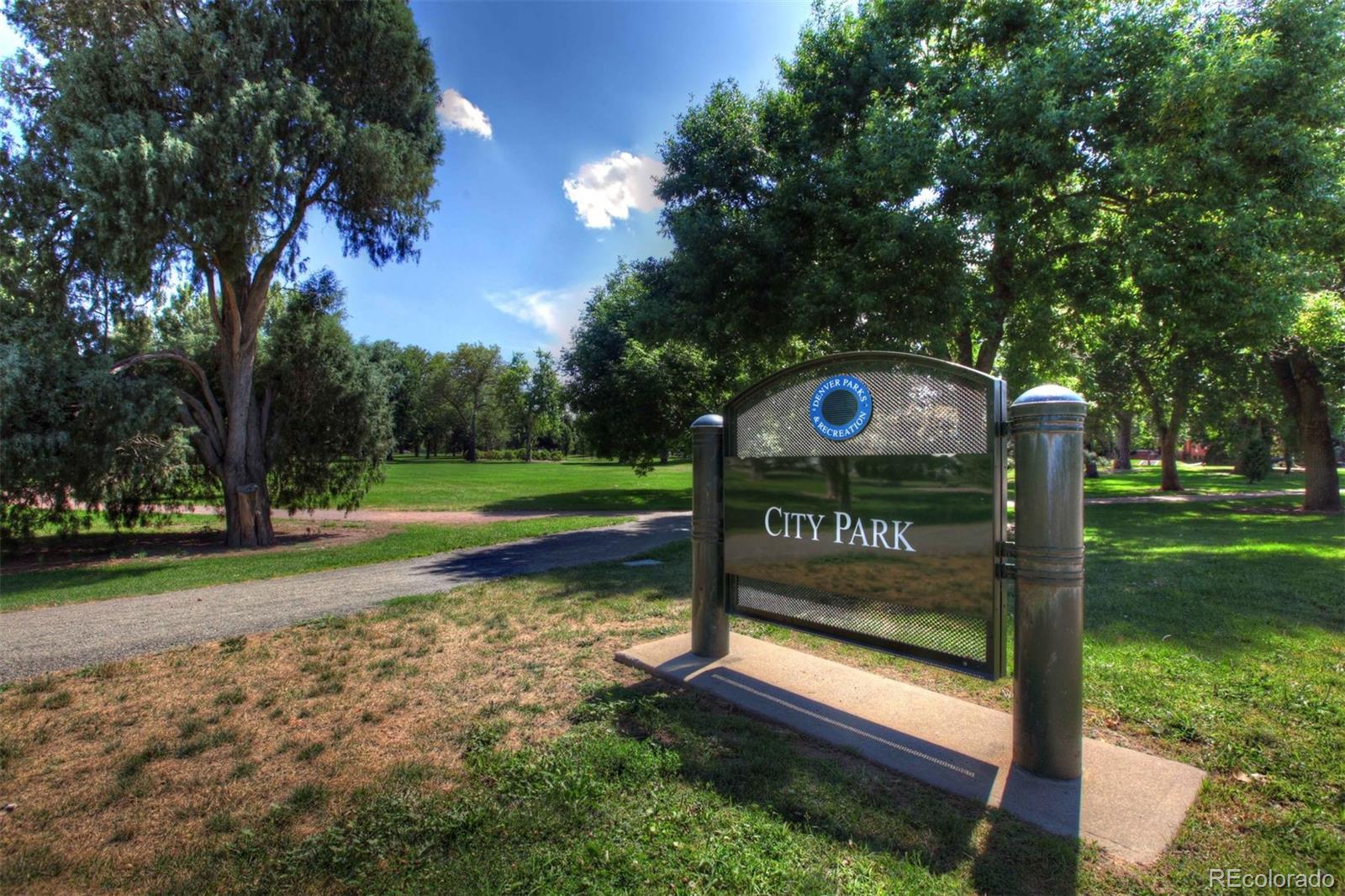 2539 N Lafayette Street