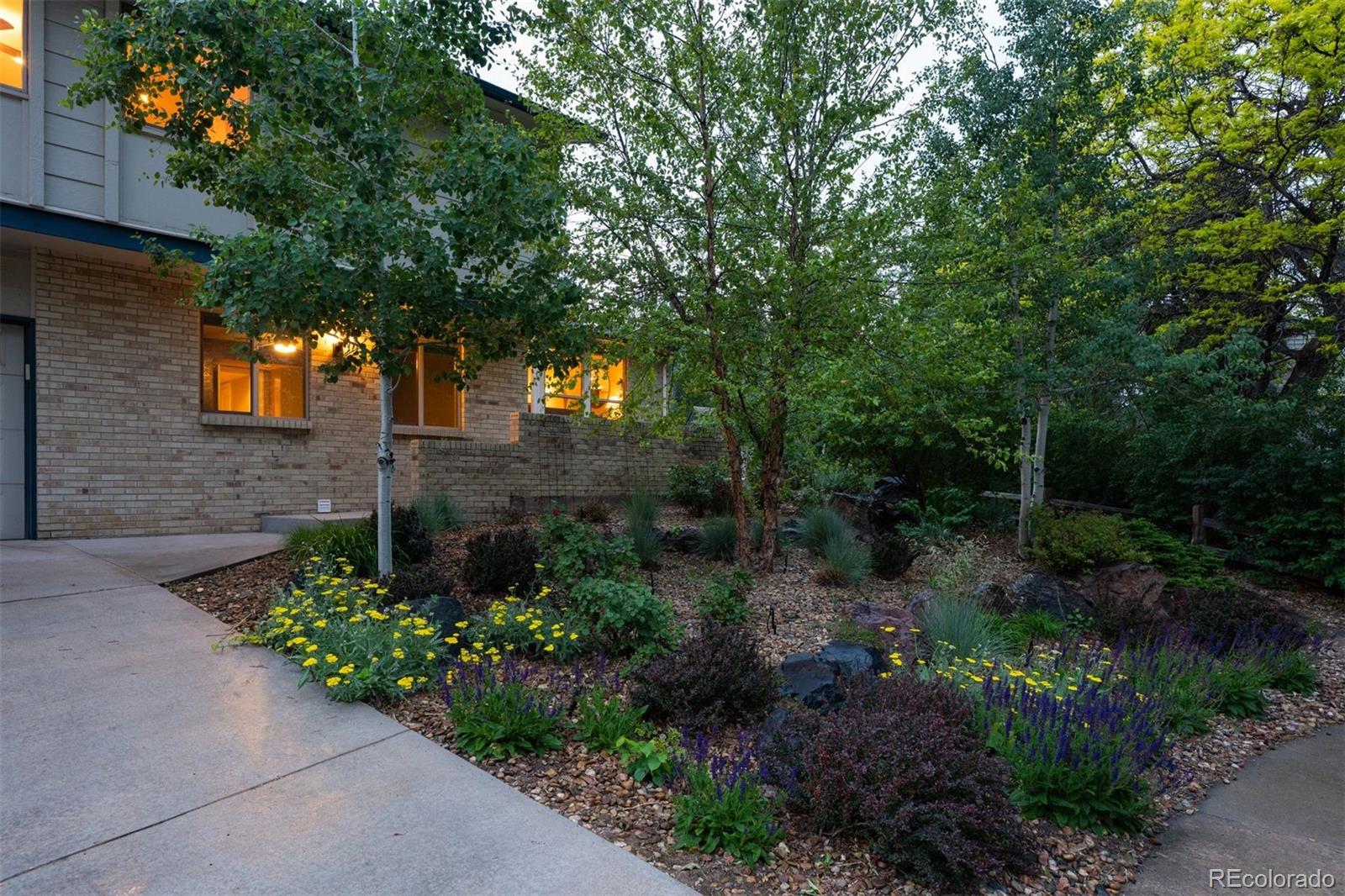 7694 S Gilpin Court