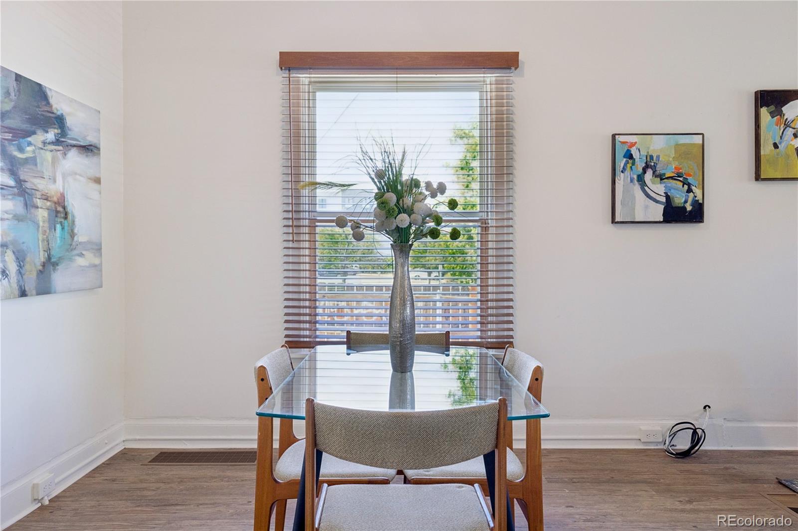 20 E 4th Avenue