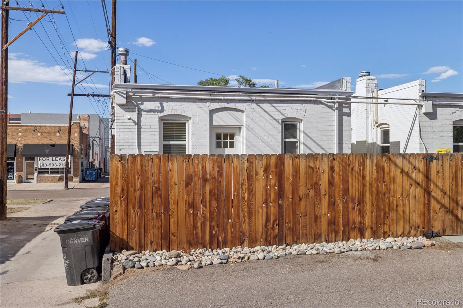 20 E 4th Avenue
