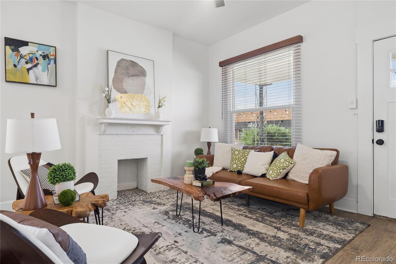 20 E 4th Avenue