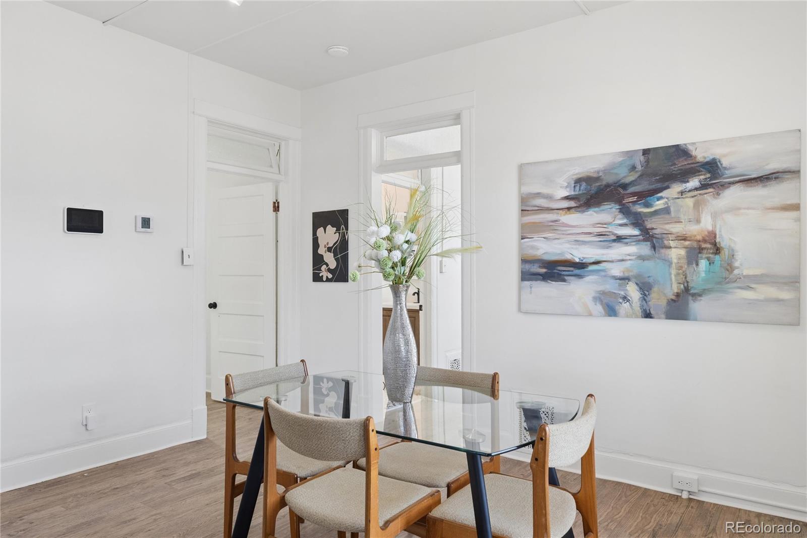 20 E 4th Avenue