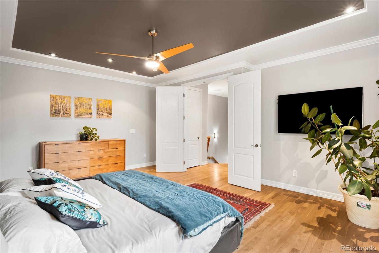 2527 Tremont Place