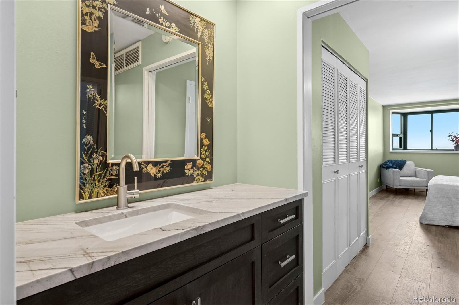 550 E 12th Avenue Unit: 1706