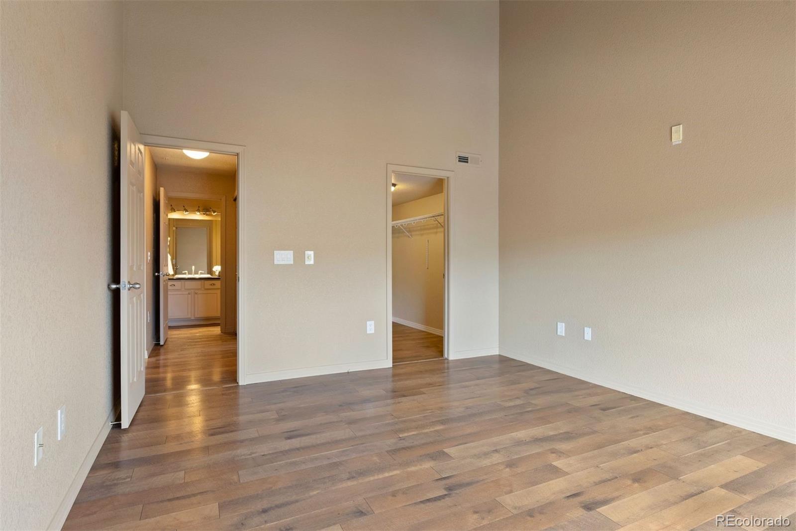 9531 Pearl Circle Unit: 203