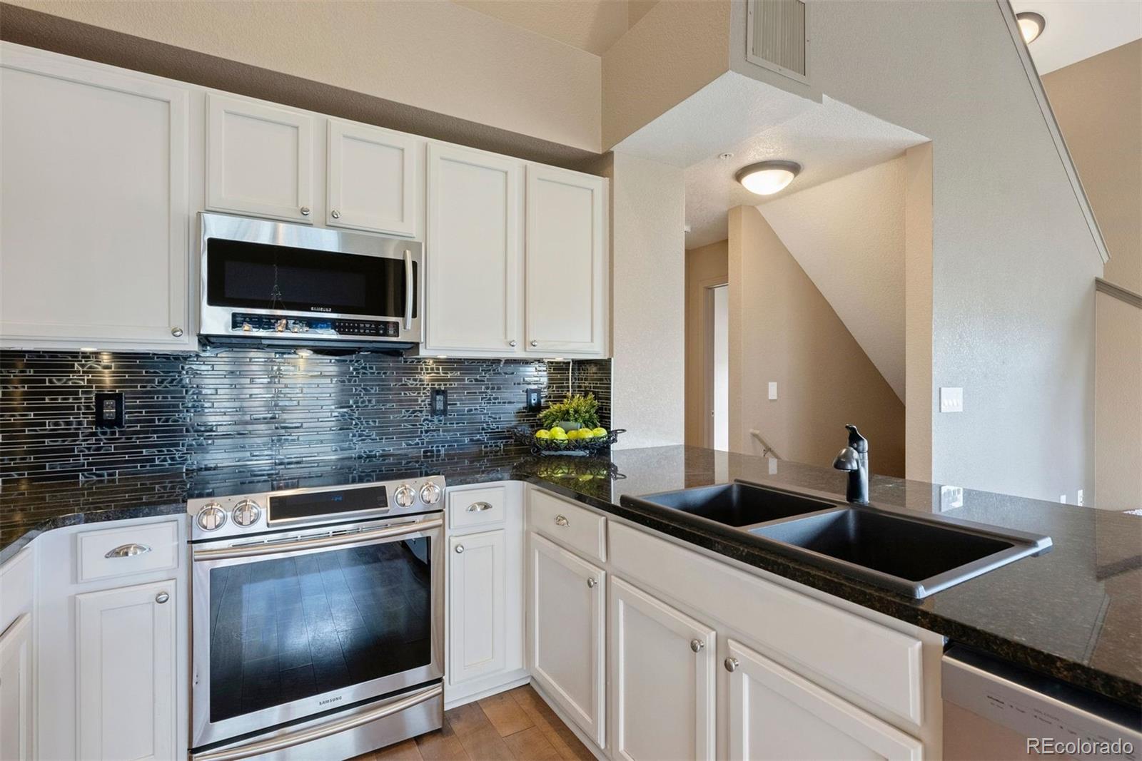 9531 Pearl Circle Unit: 203