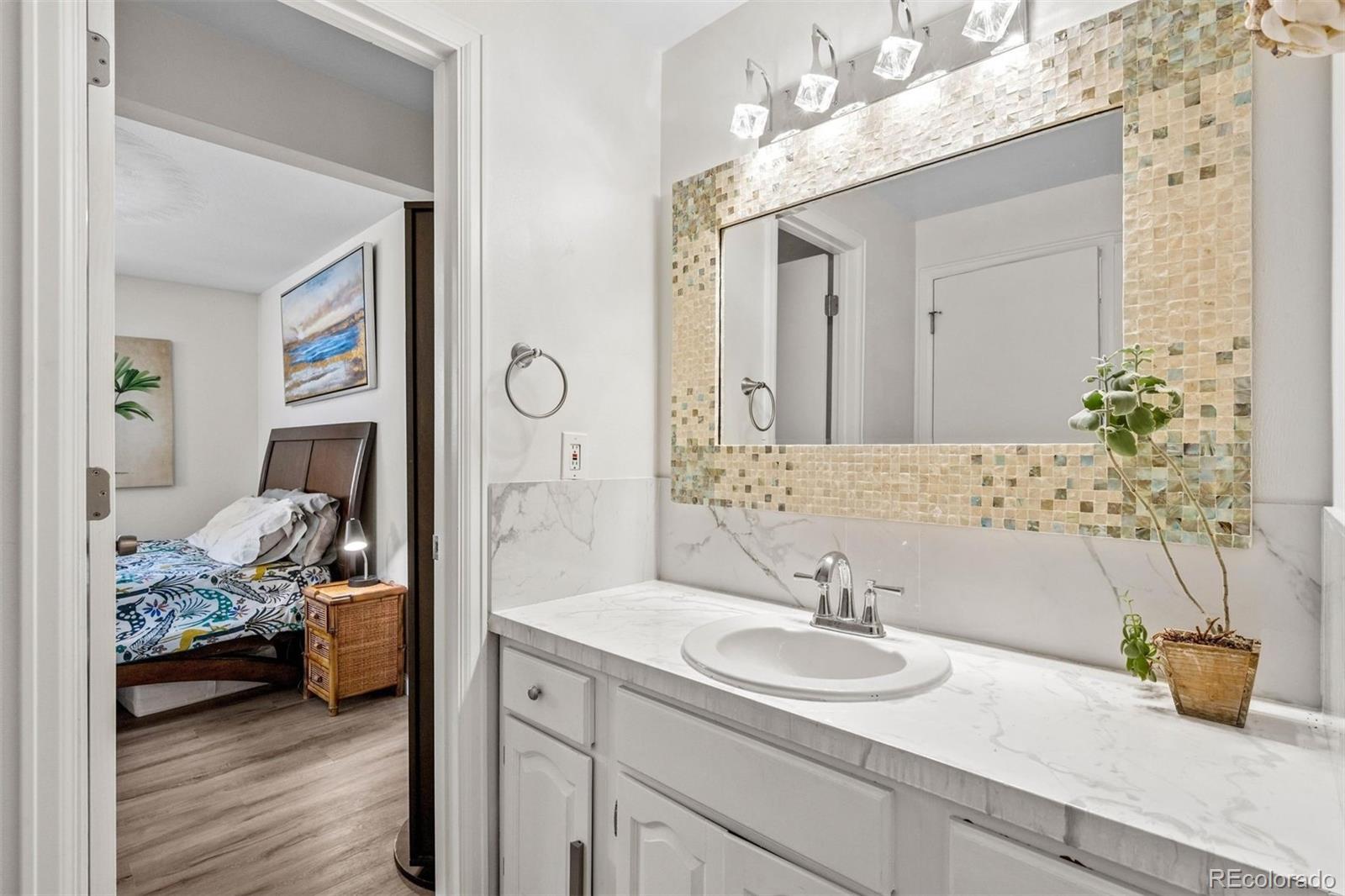 2921 S Downing Street