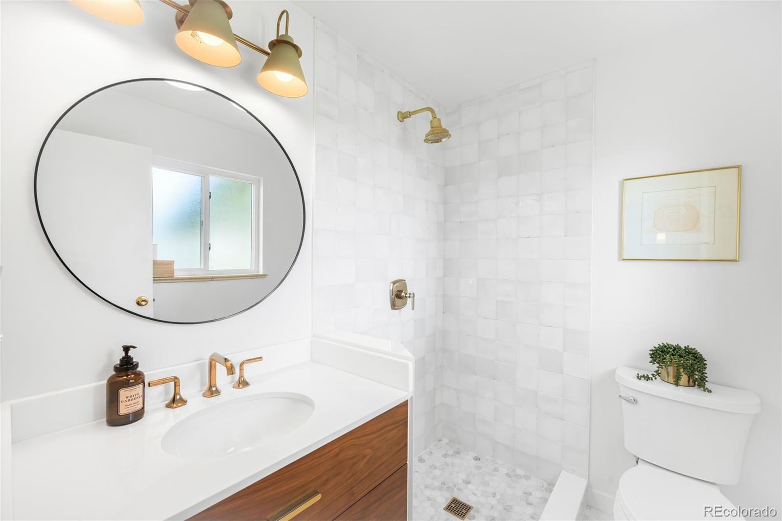 5480 E Jewell Avenue