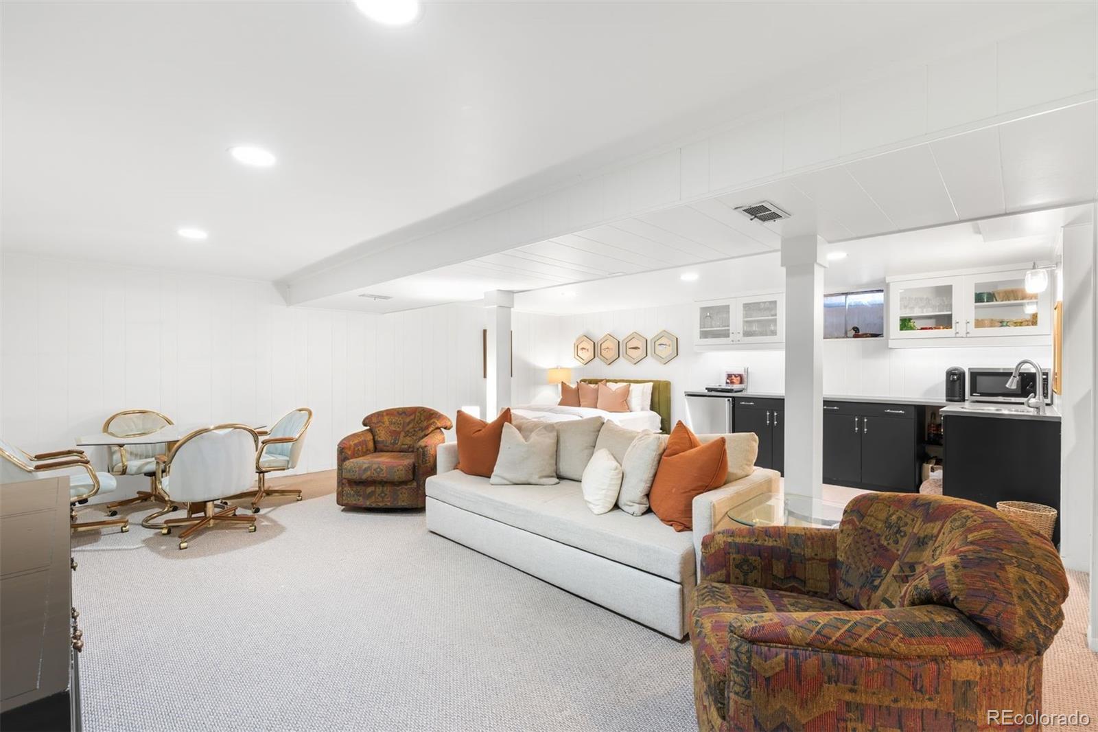 5480 E Jewell Avenue