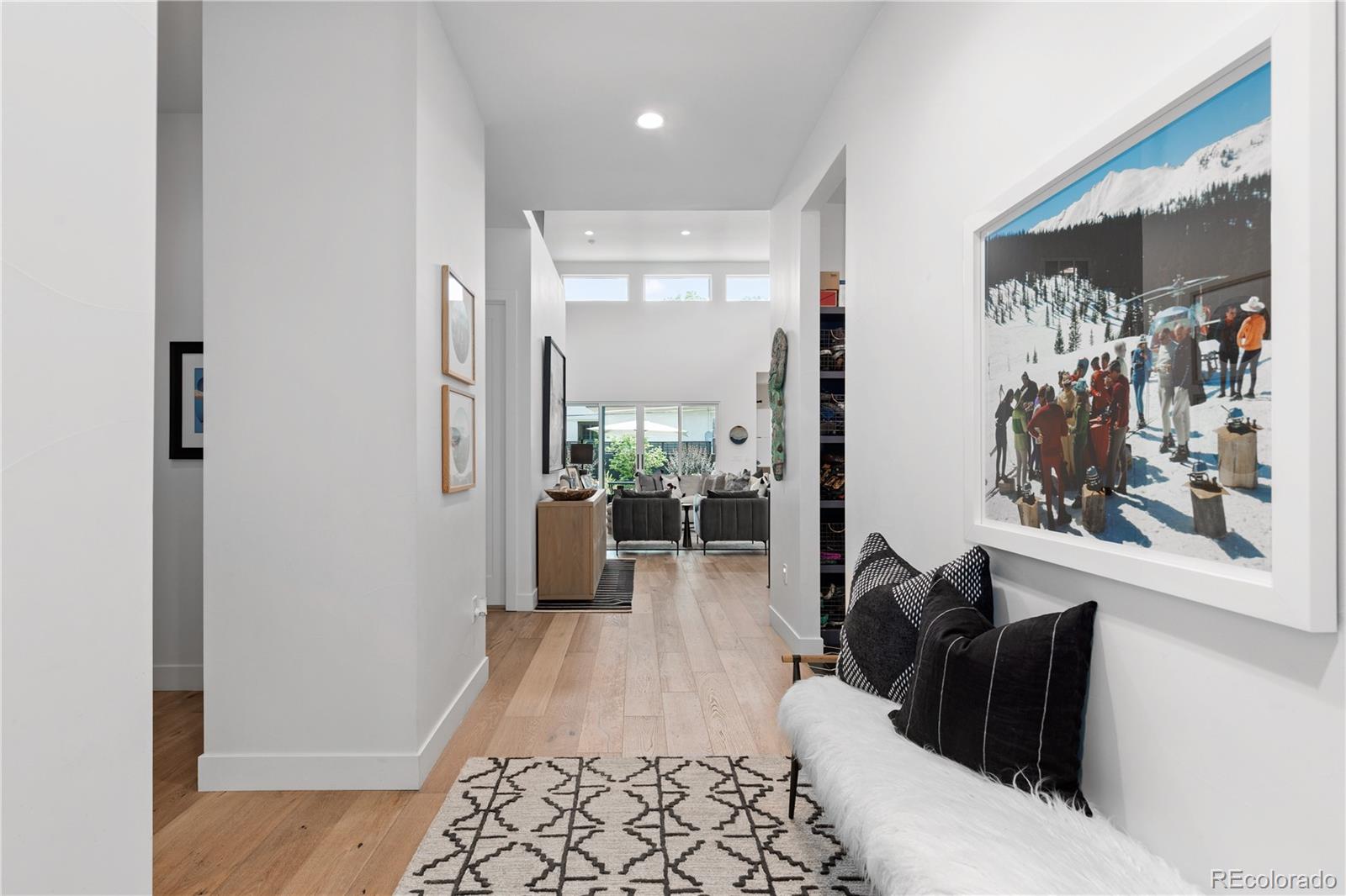 4684 E Dartmouth Avenue