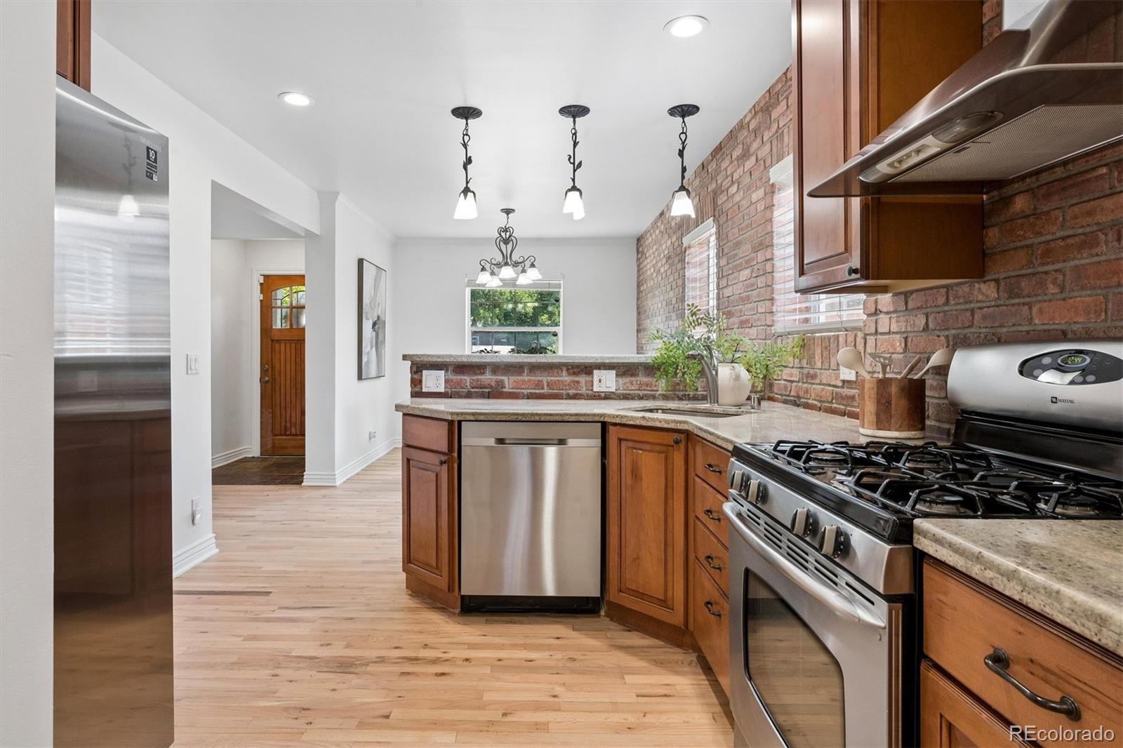 1141 Elm Street