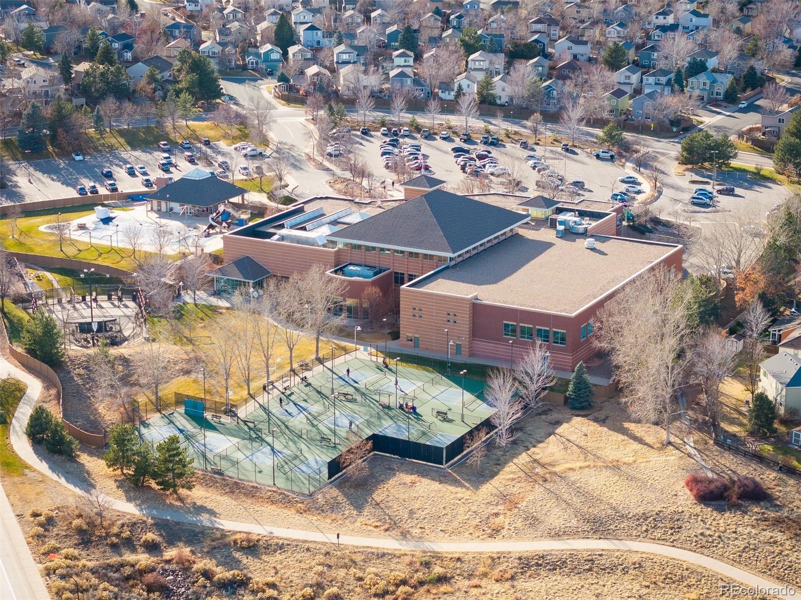 9572 Desert Willow Way