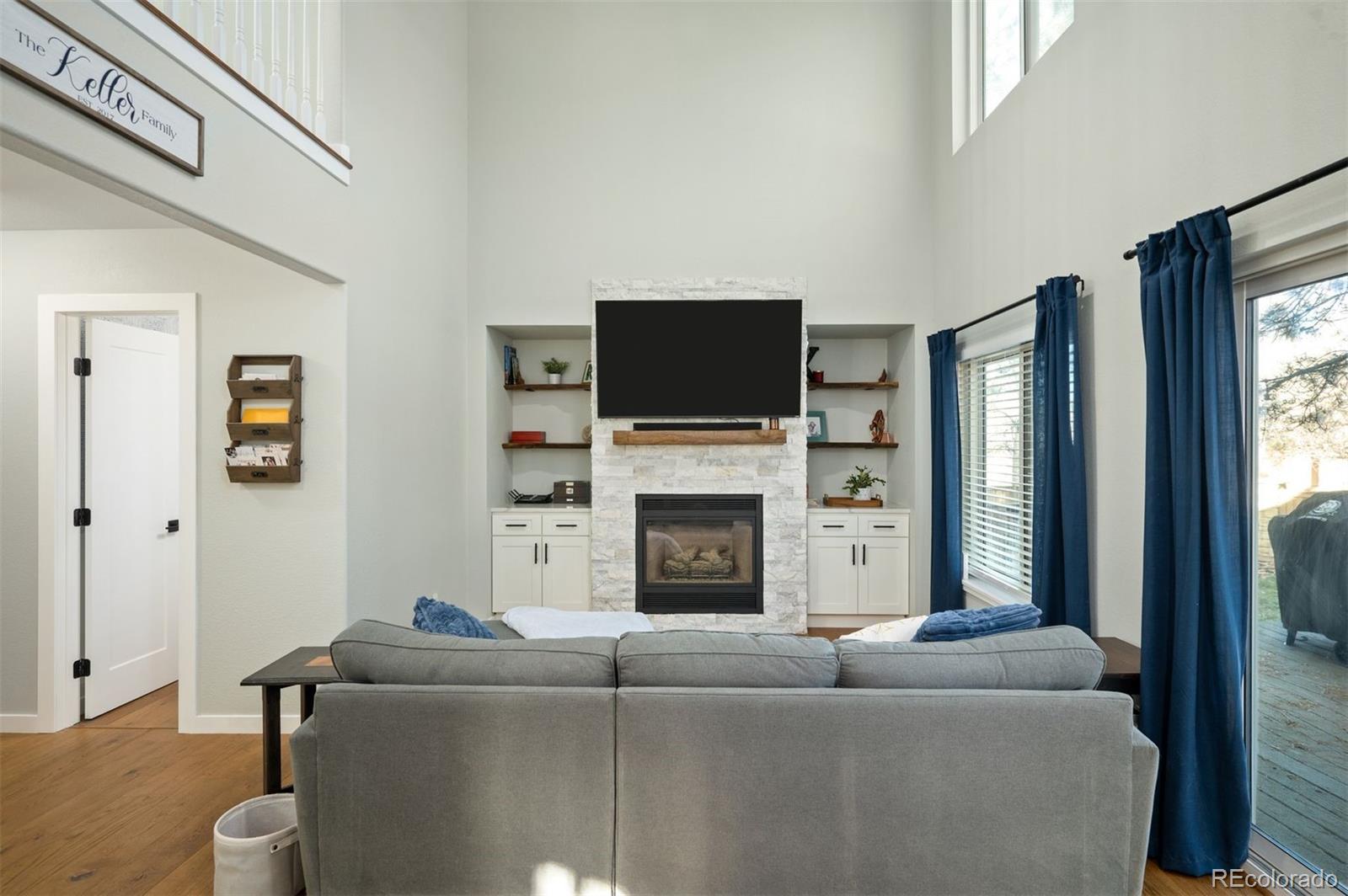 9572 Desert Willow Way