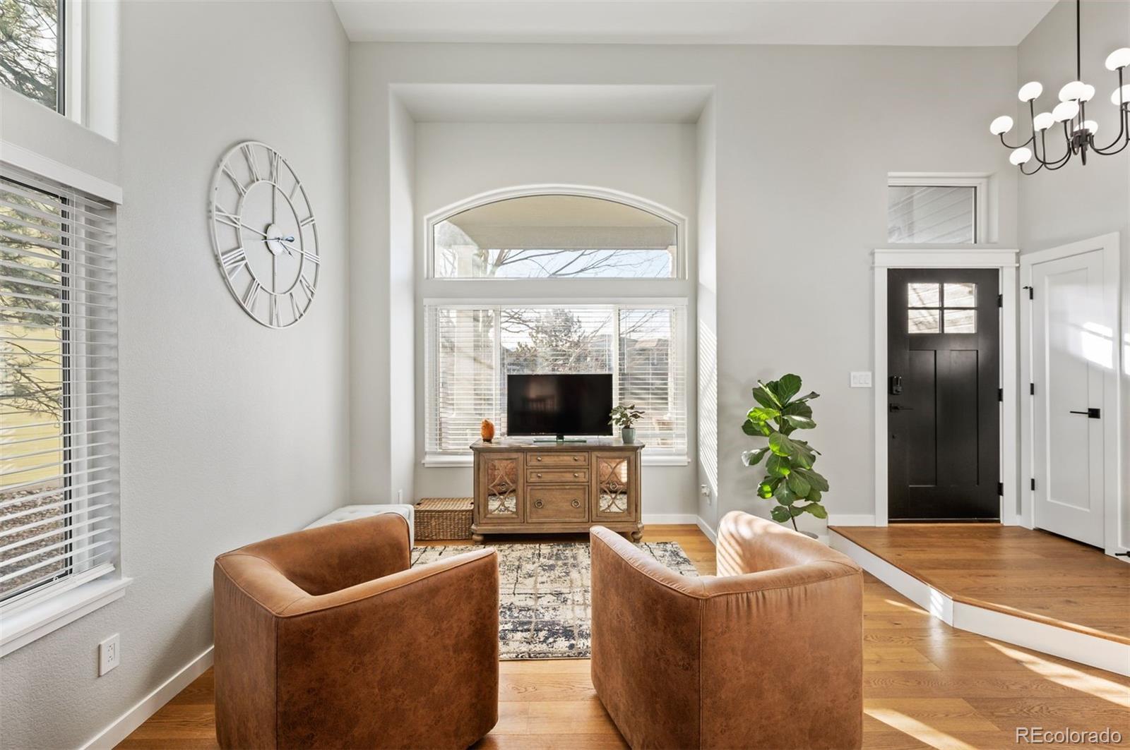 9572 Desert Willow Way