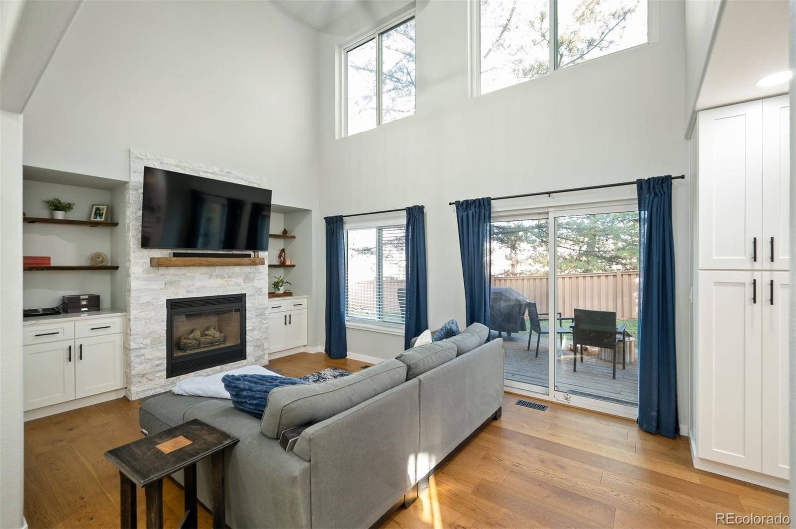 9572 Desert Willow Way