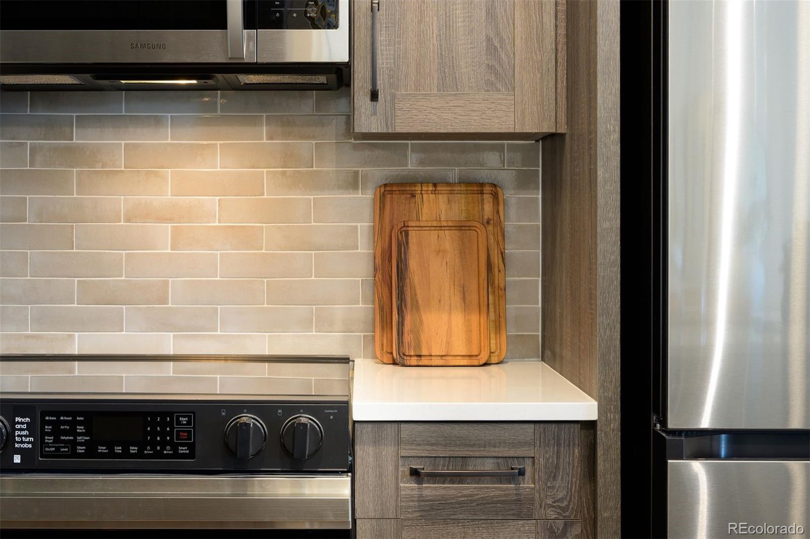 380 Sterling Loop Unit: 2