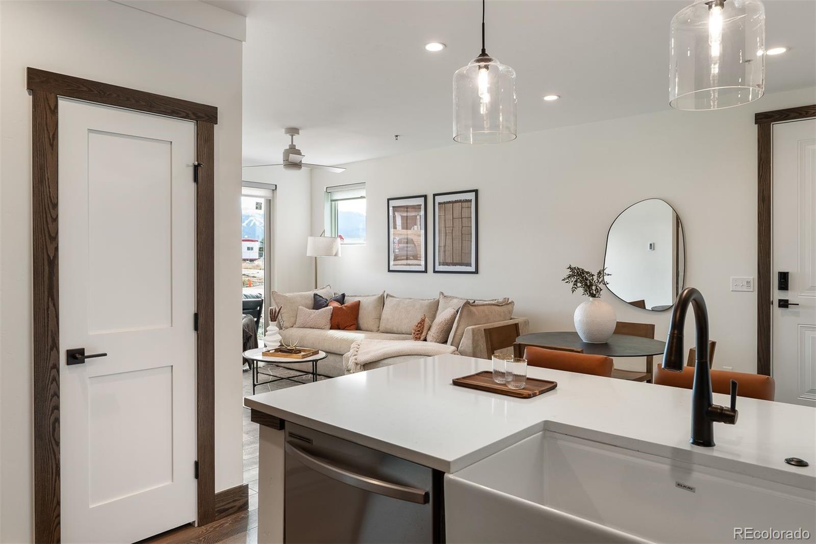 380 Sterling Loop Unit: 2