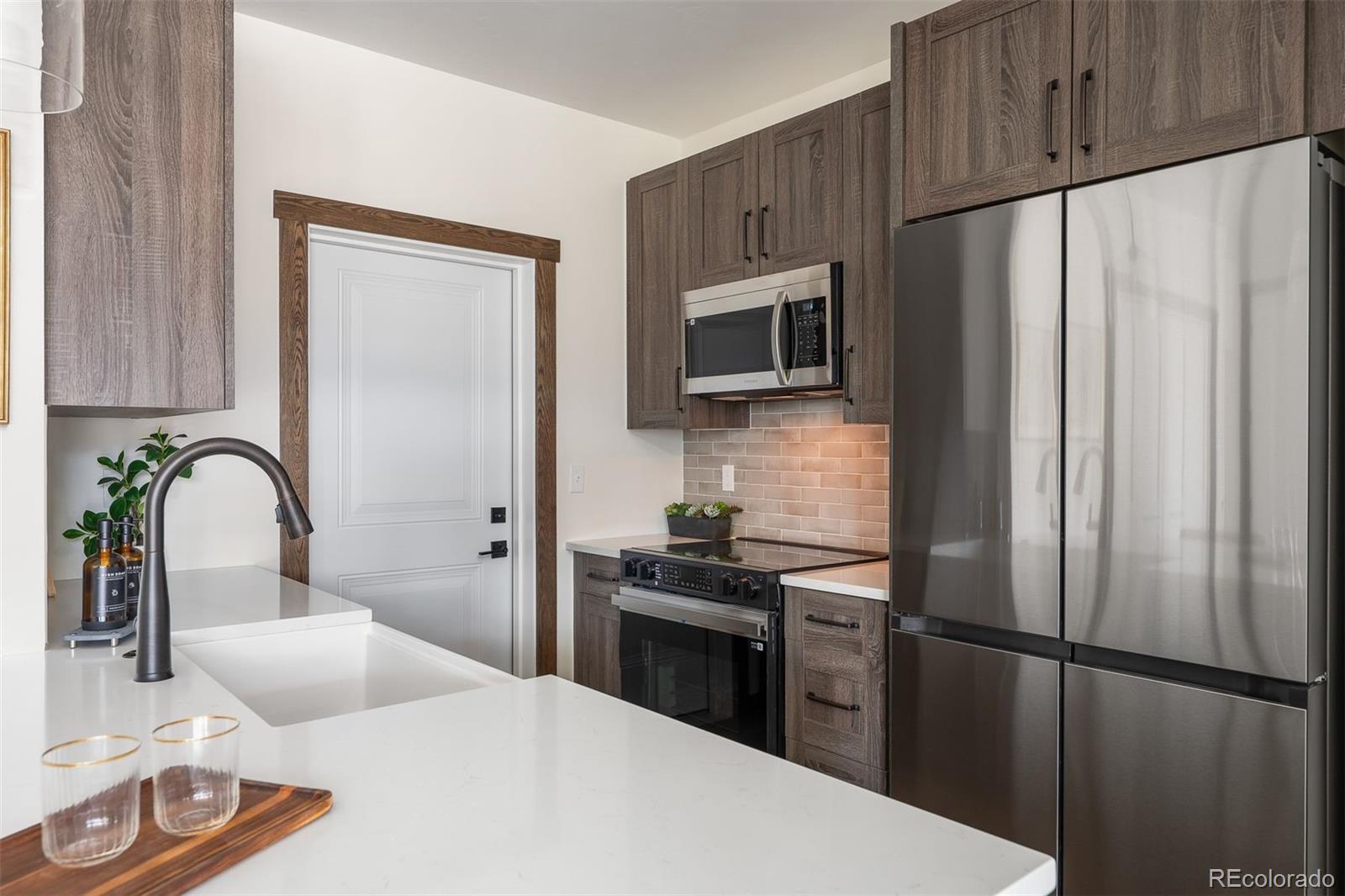 380 Sterling Loop Unit: 2