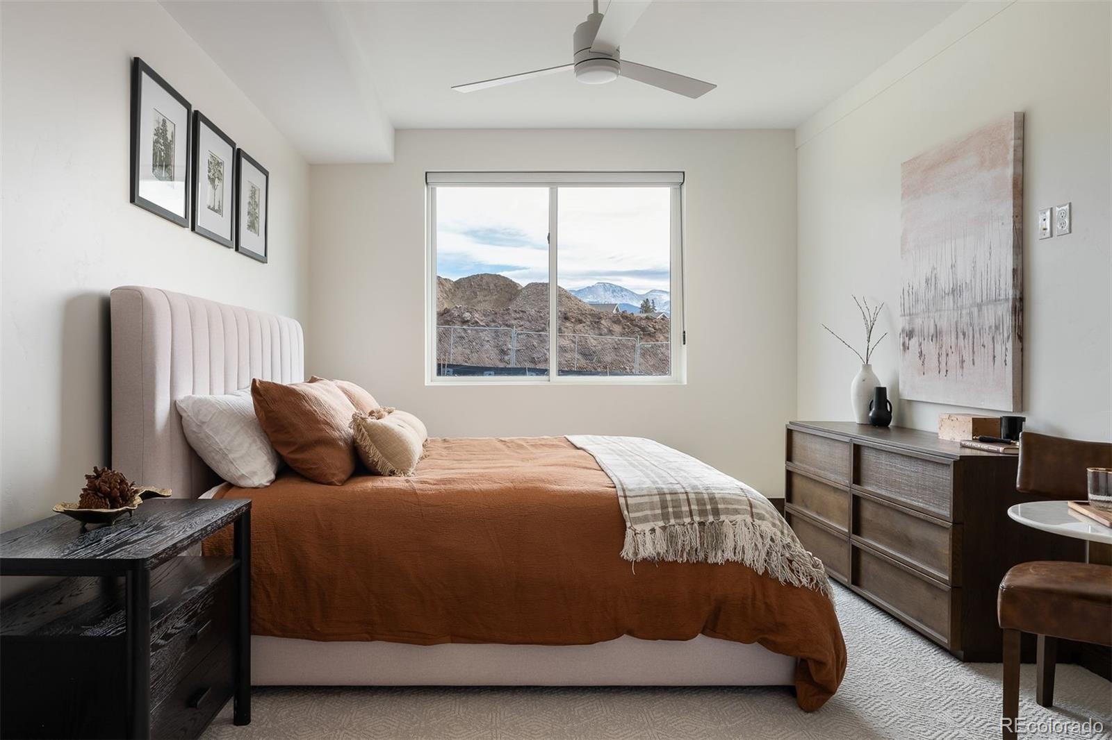 380 Sterling Loop Unit: 2