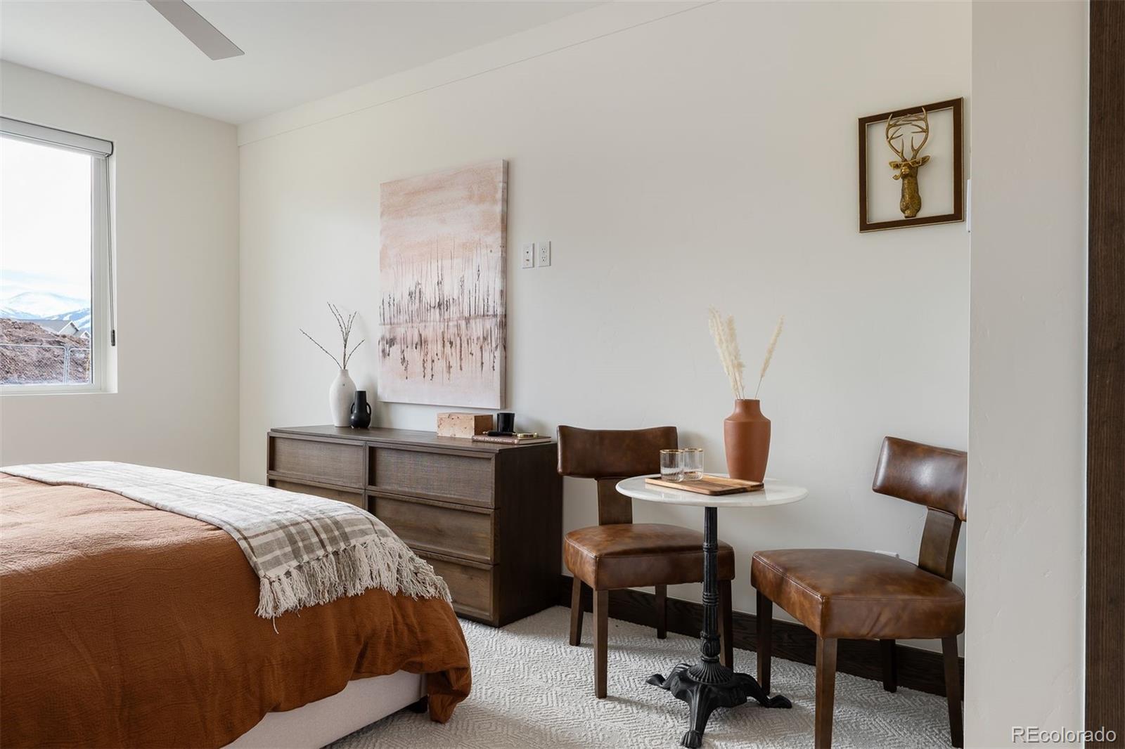 380 Sterling Loop Unit: 2