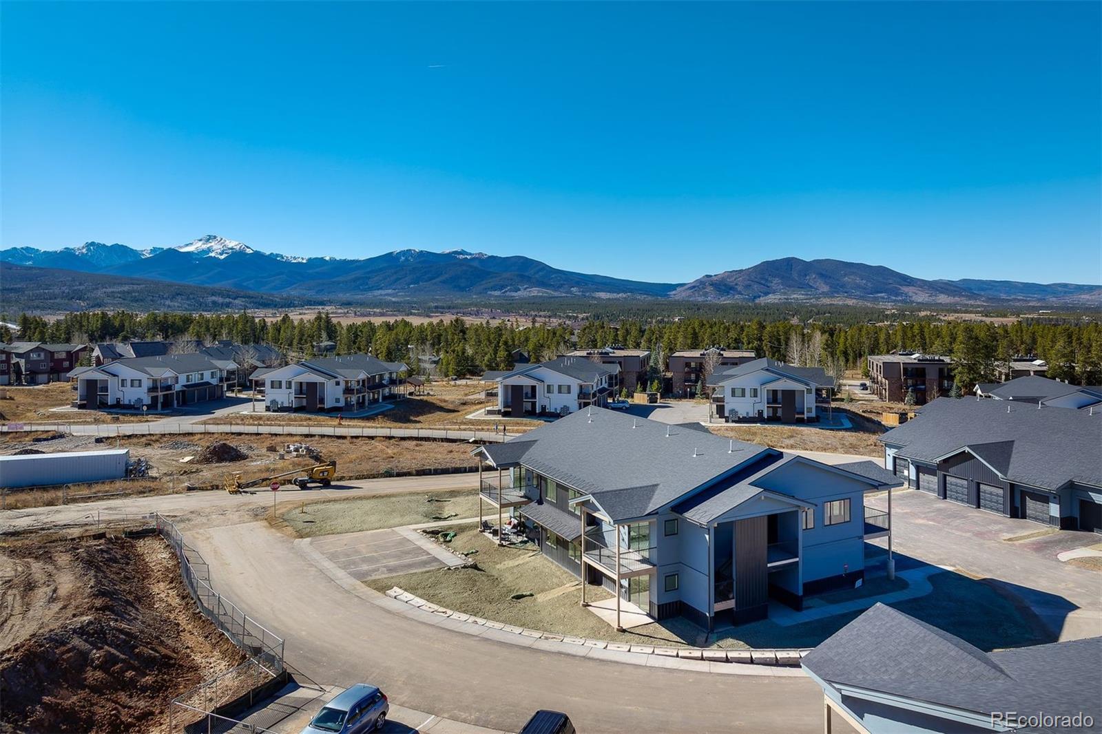 380 Sterling Loop Unit: 2