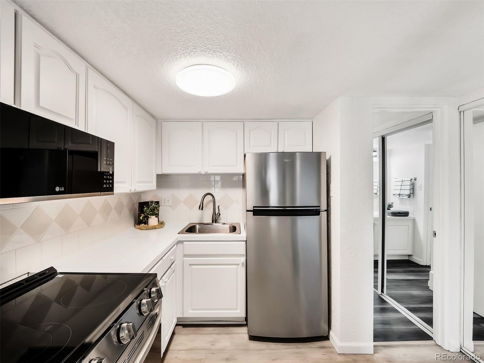 655 N Pearl Street Unit: 405