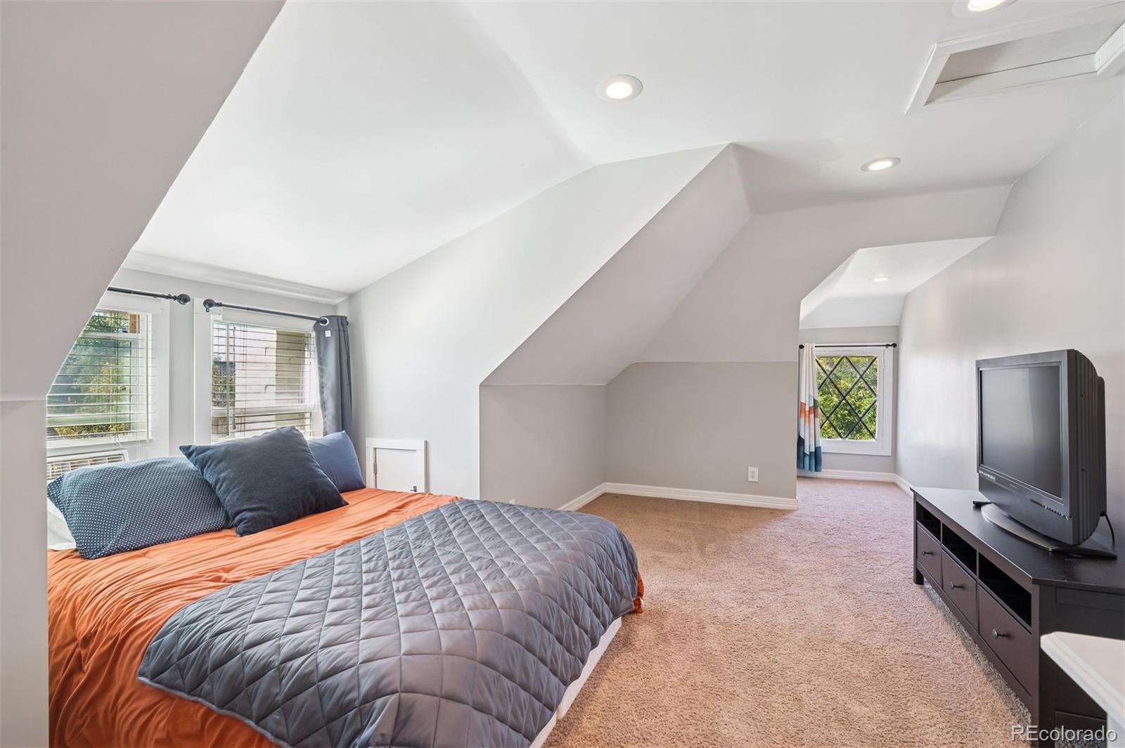 2218 N Gilpin Street