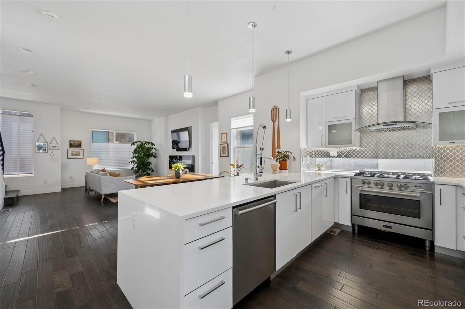3034 Wilson Court Unit: 7
