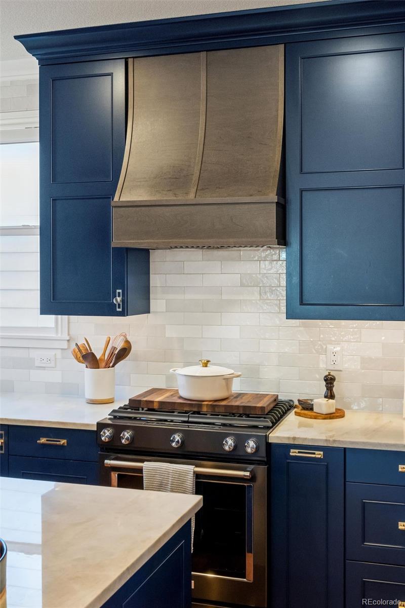 1950 S Gilpin Street