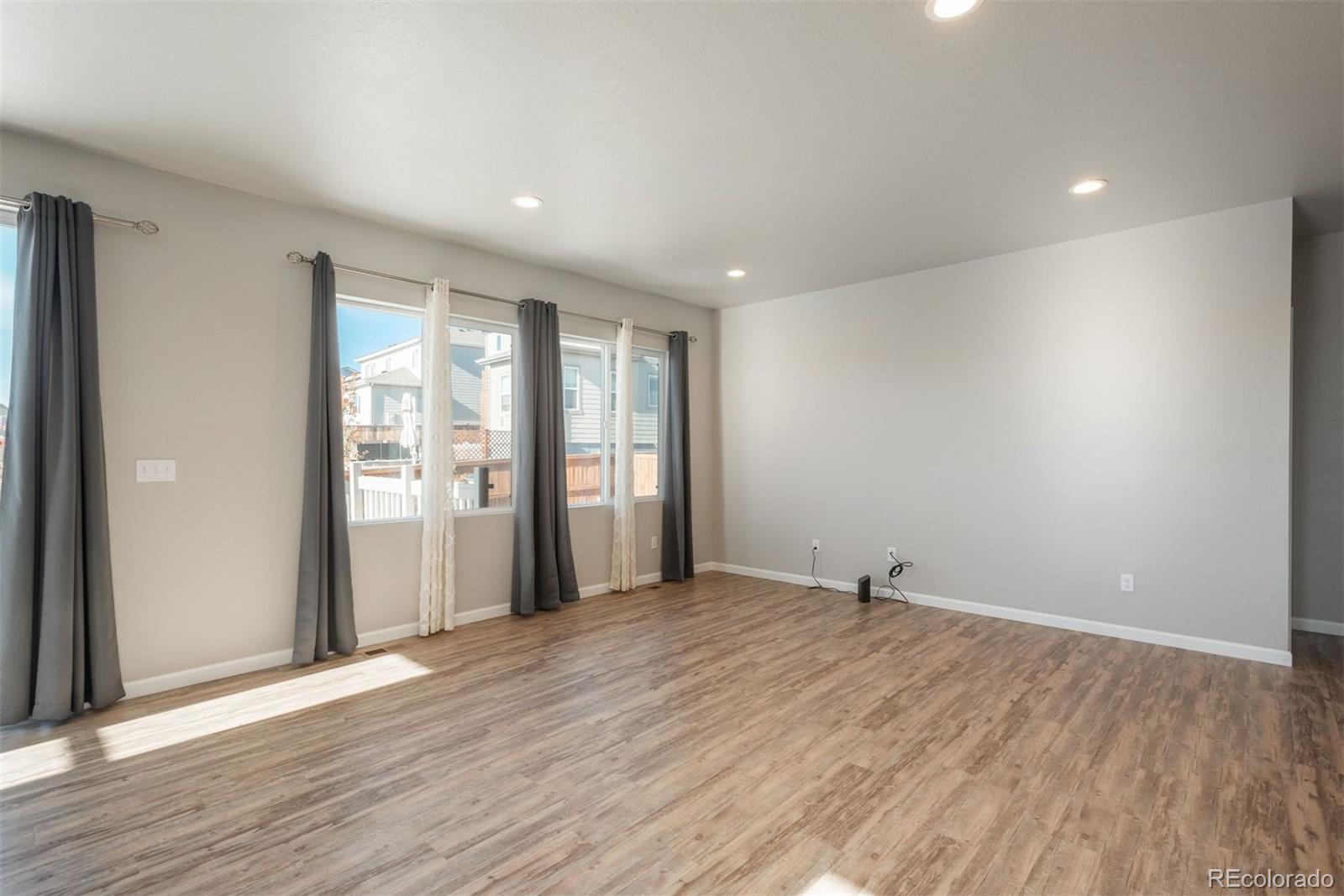 11773 Niagara Street