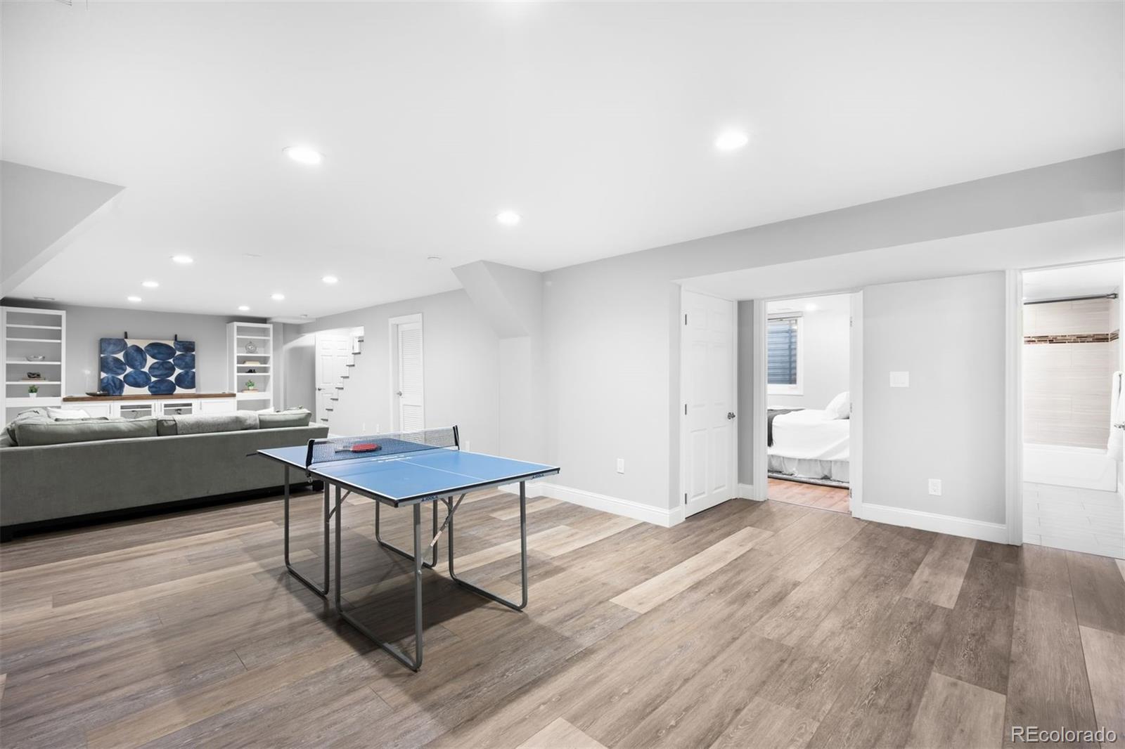 7201 S Sheridan Court