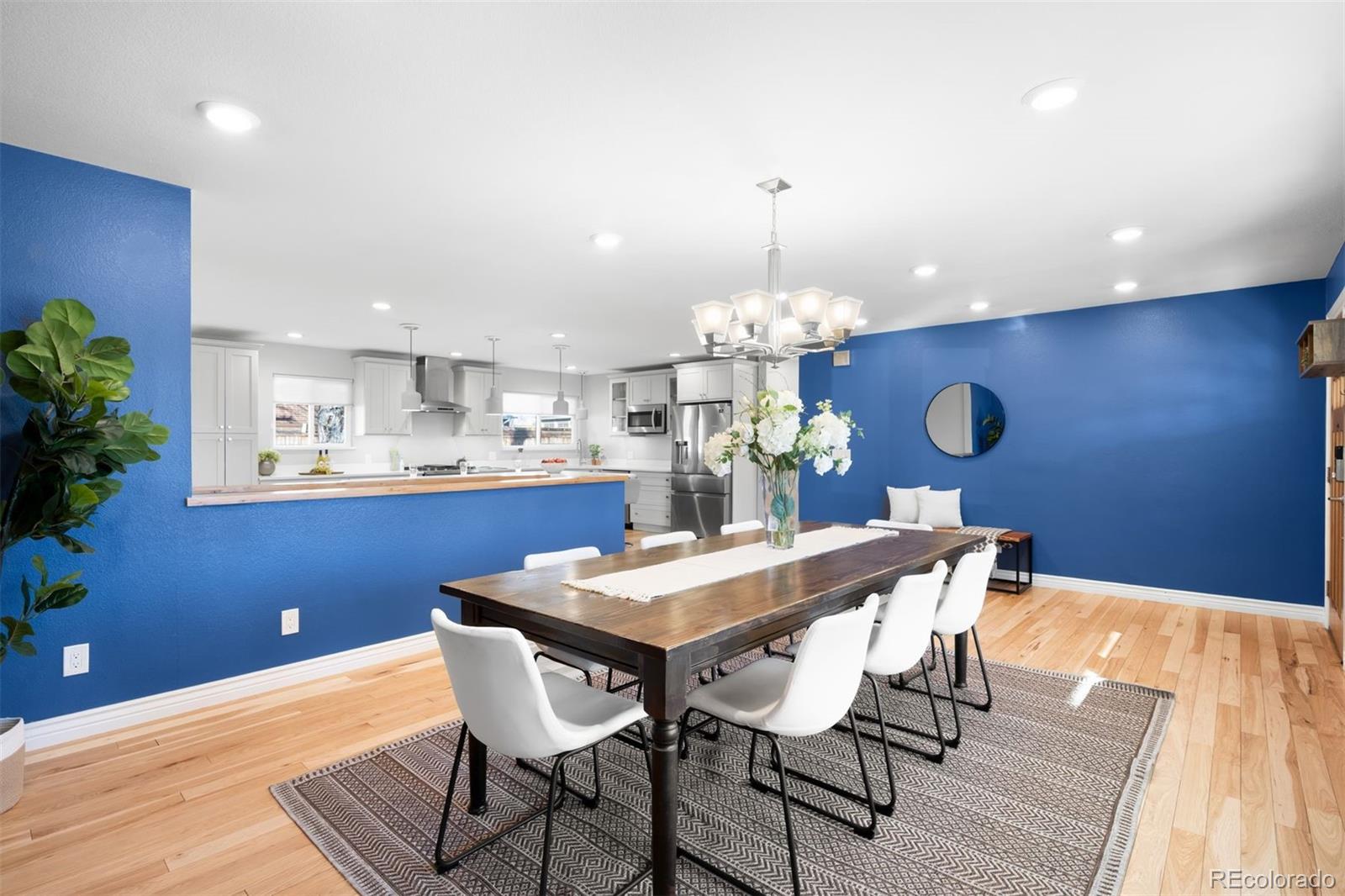 7201 S Sheridan Court