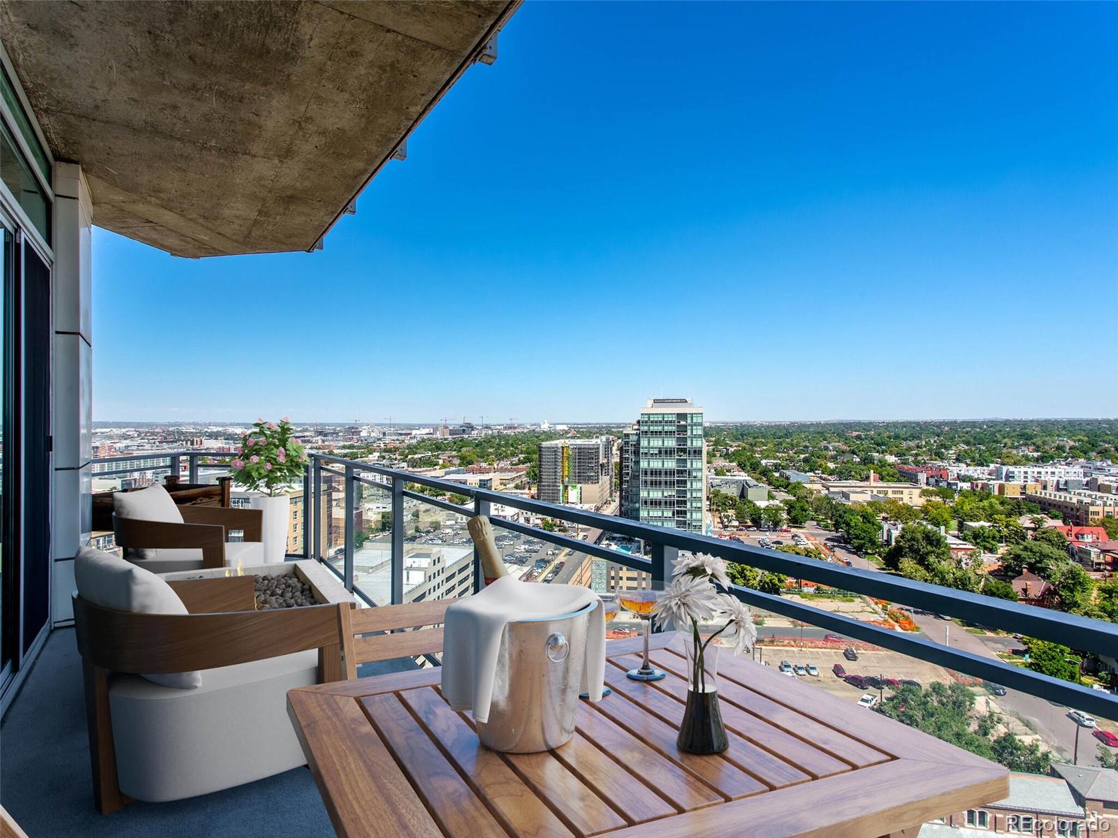 2001 Lincoln Street Unit: 1822L