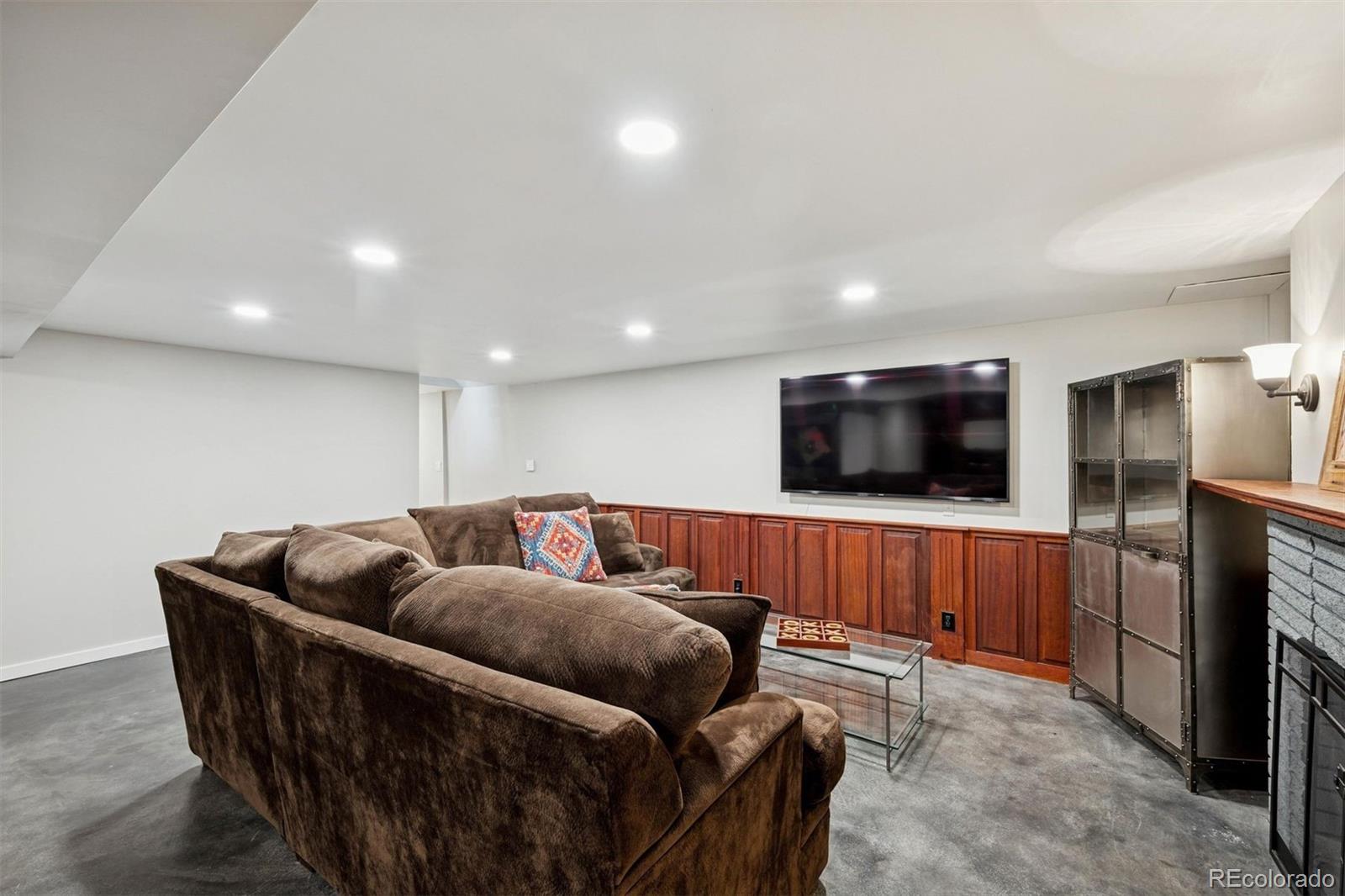 6600 W Virginia Avenue