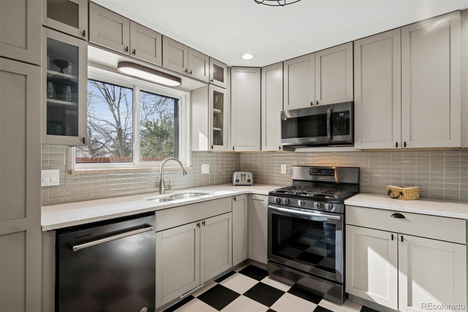 6600 W Virginia Avenue