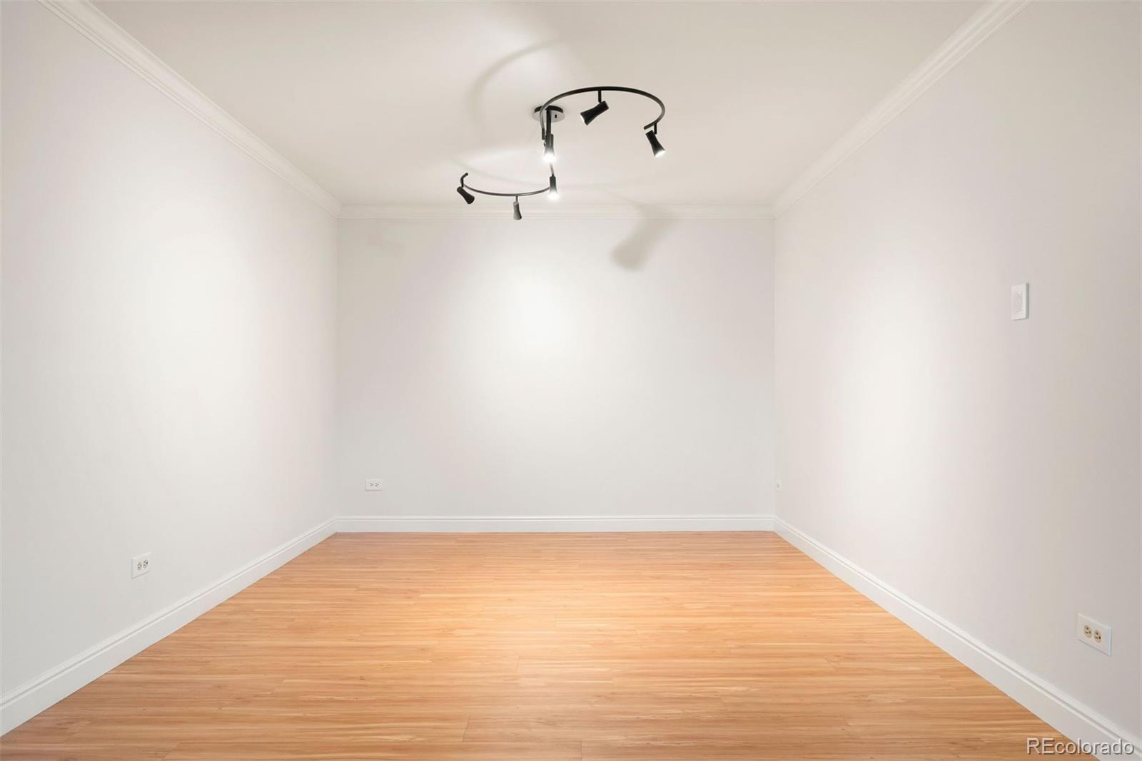 695 S Alton Way Unit: 9C