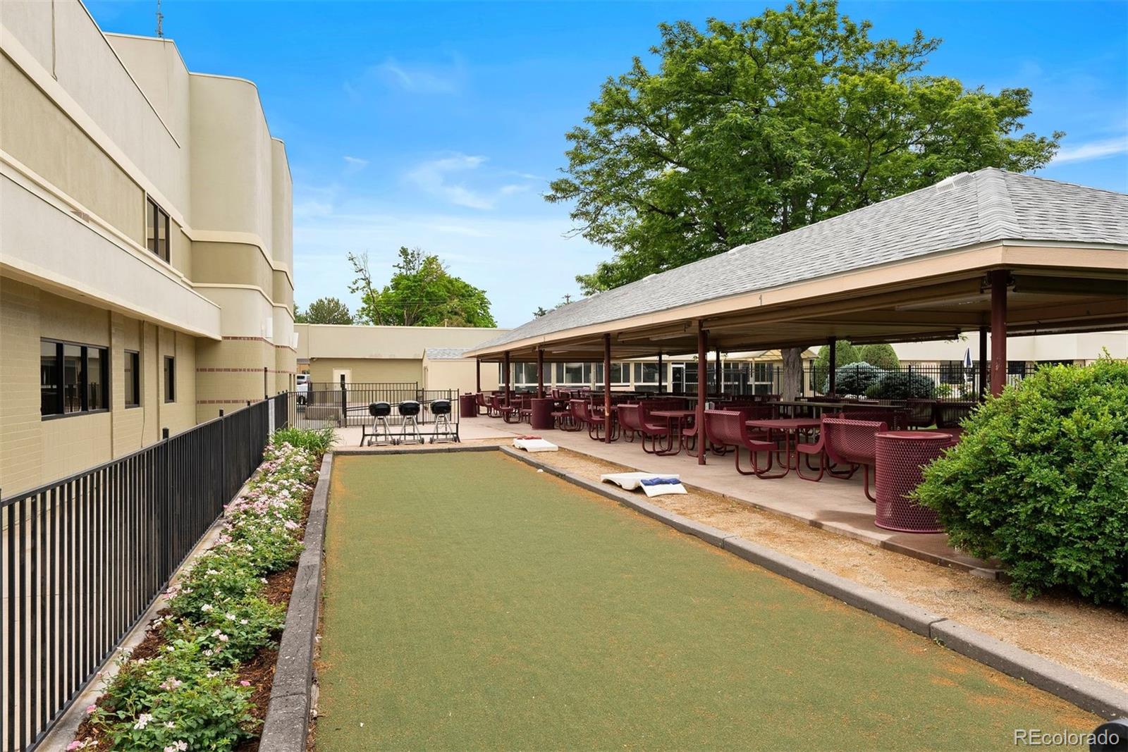 695 S Alton Way Unit: 9C