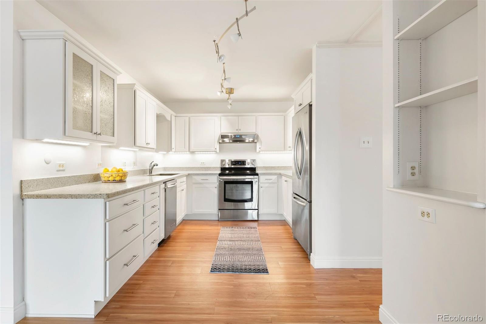 695 S Alton Way Unit: 9C