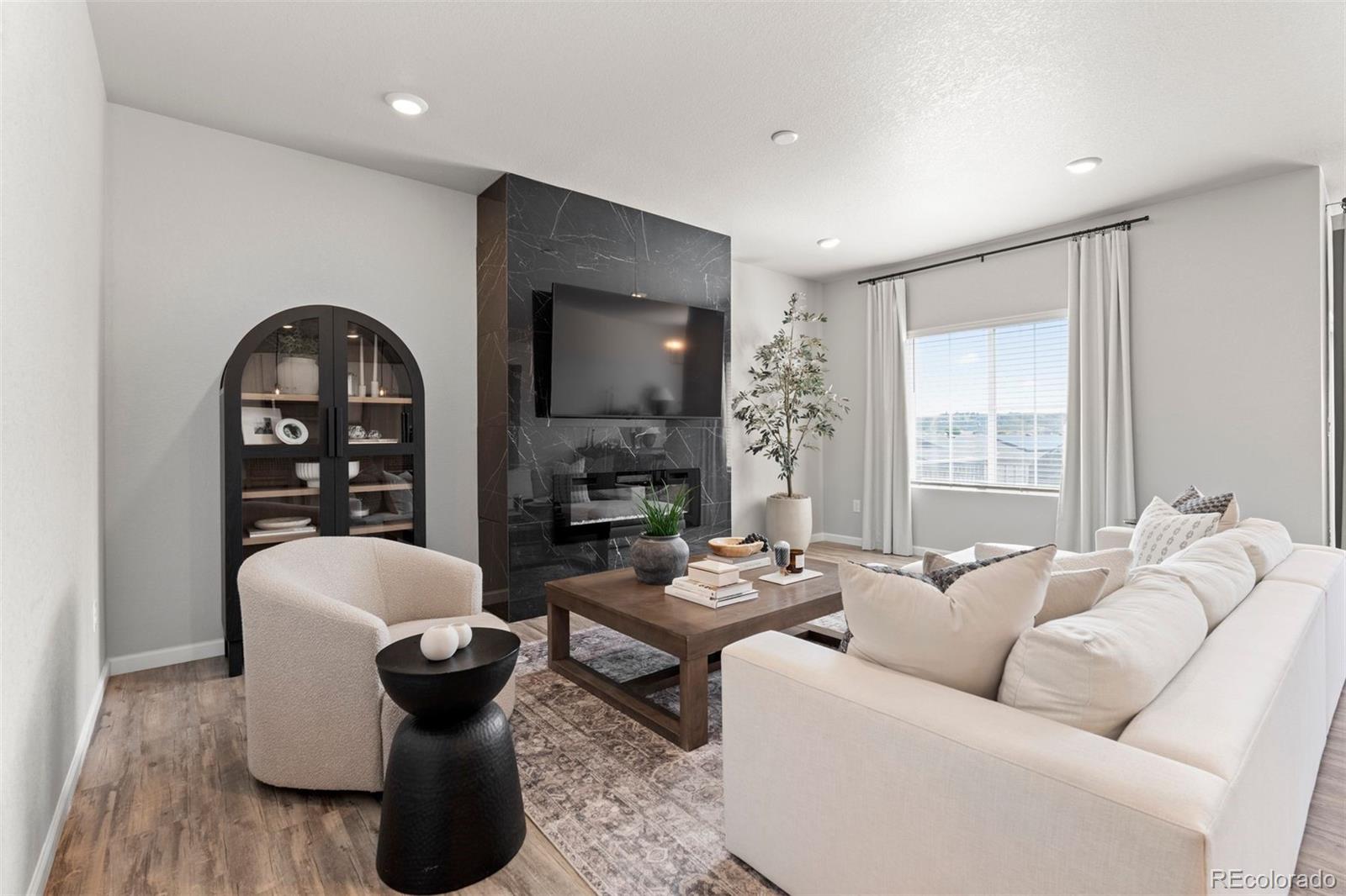 5350 Trails Edge Lane