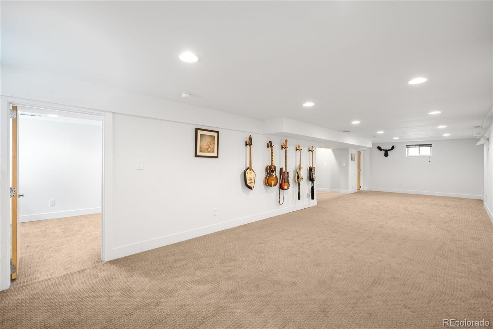 2669 N Cherry Street