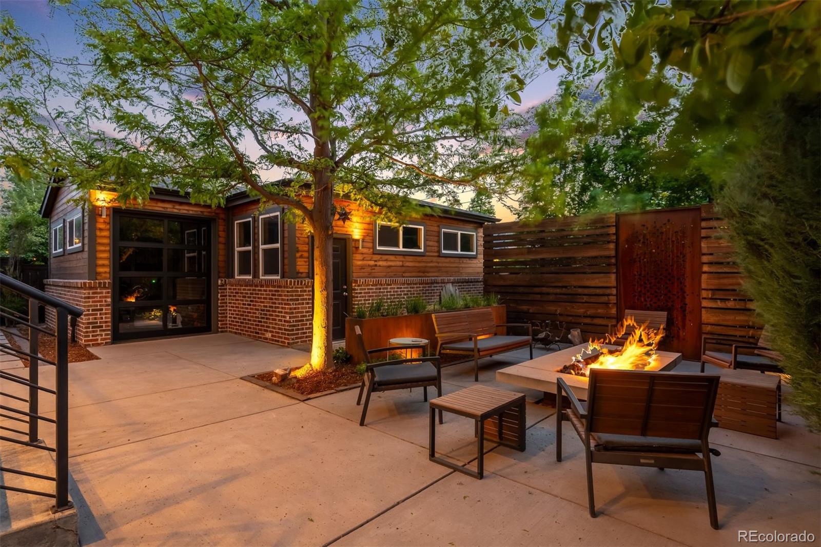 2669 N Cherry Street