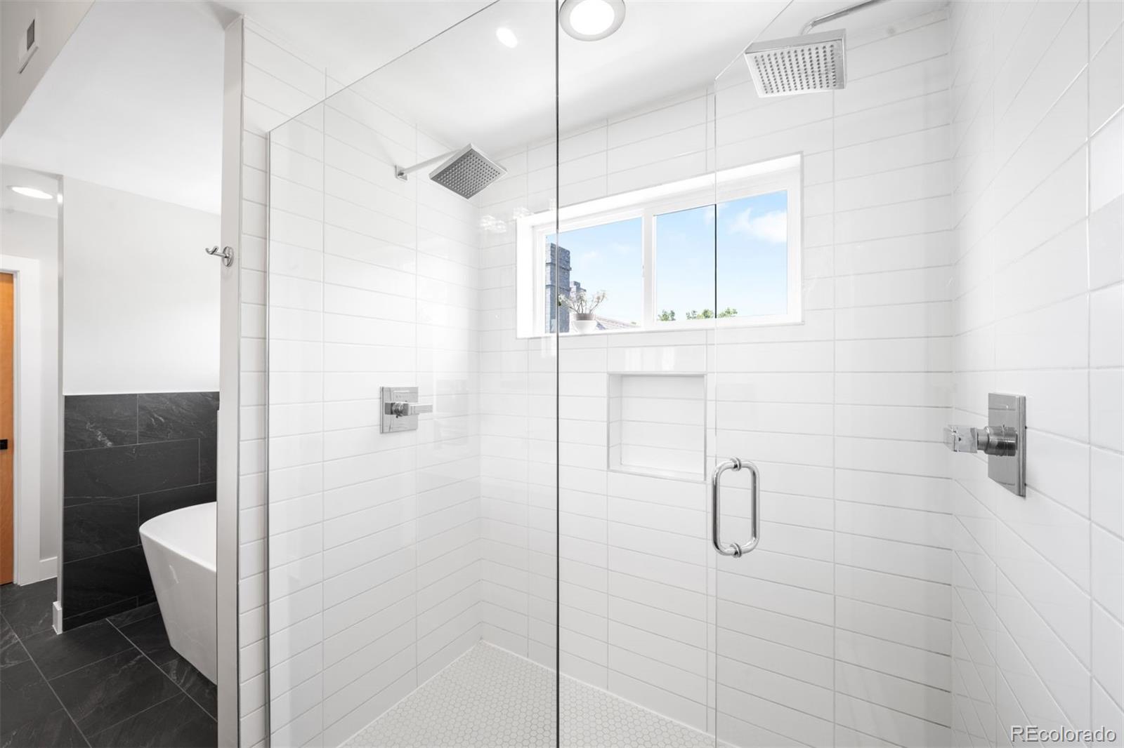 2669 N Cherry Street