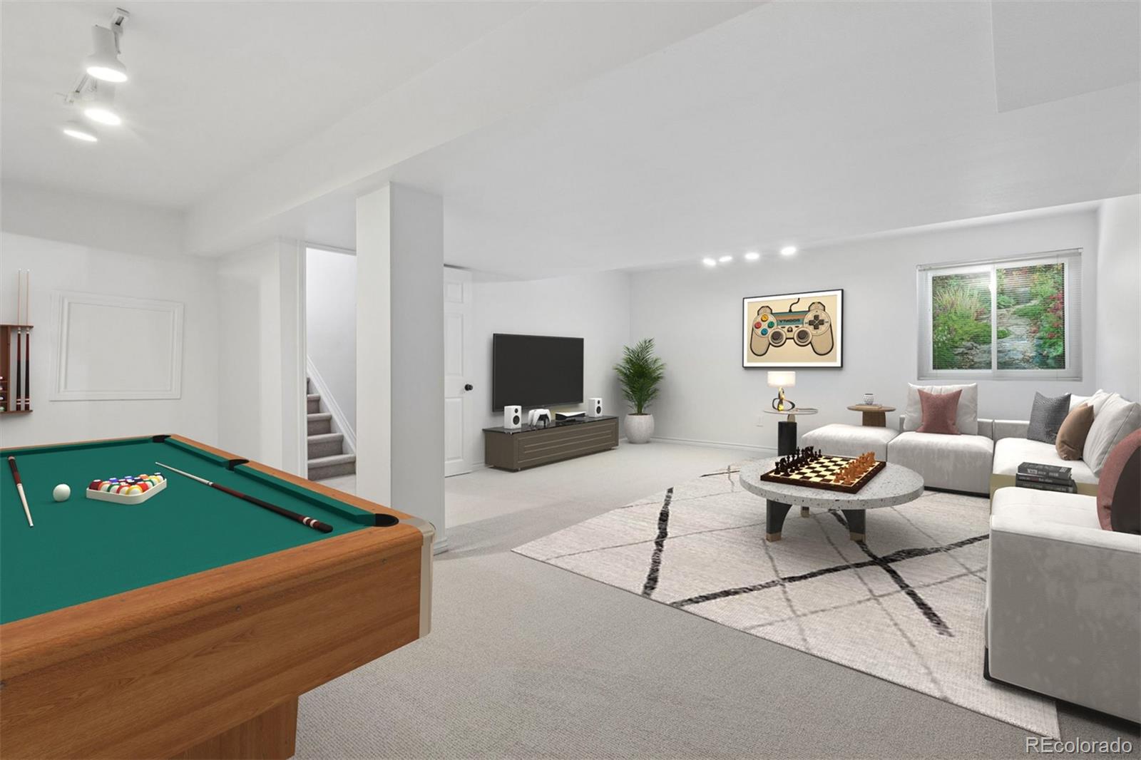 1655 S Syracuse Street