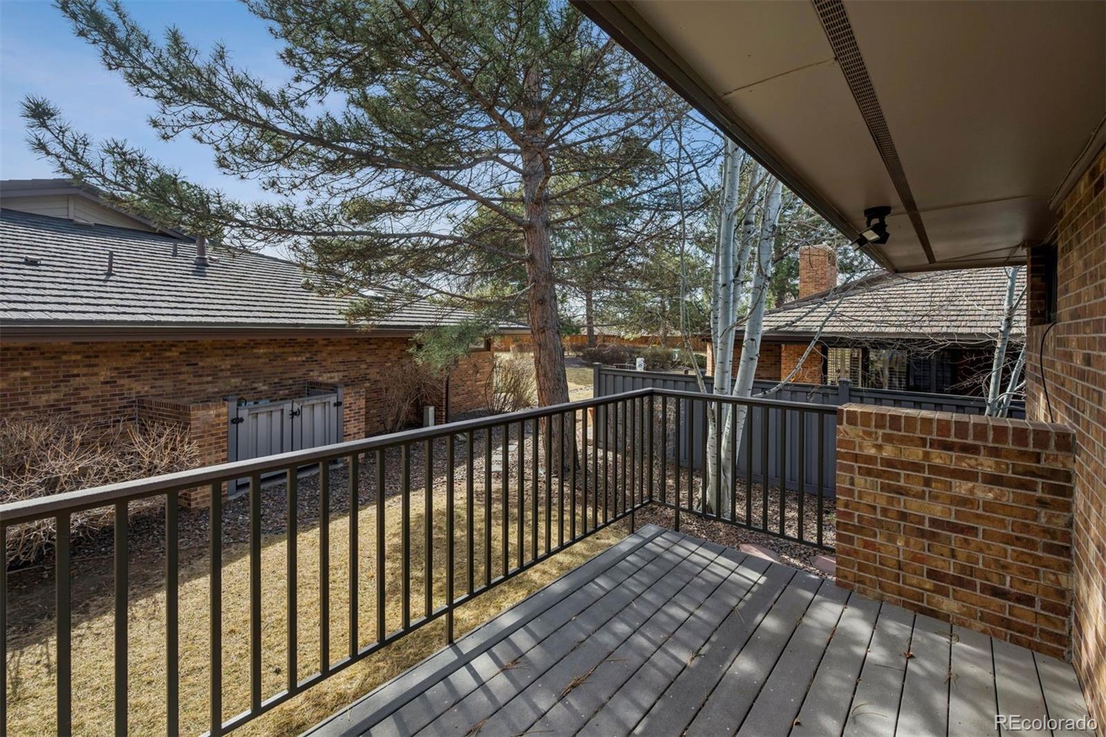 2777 S Elmira Street Unit: 17