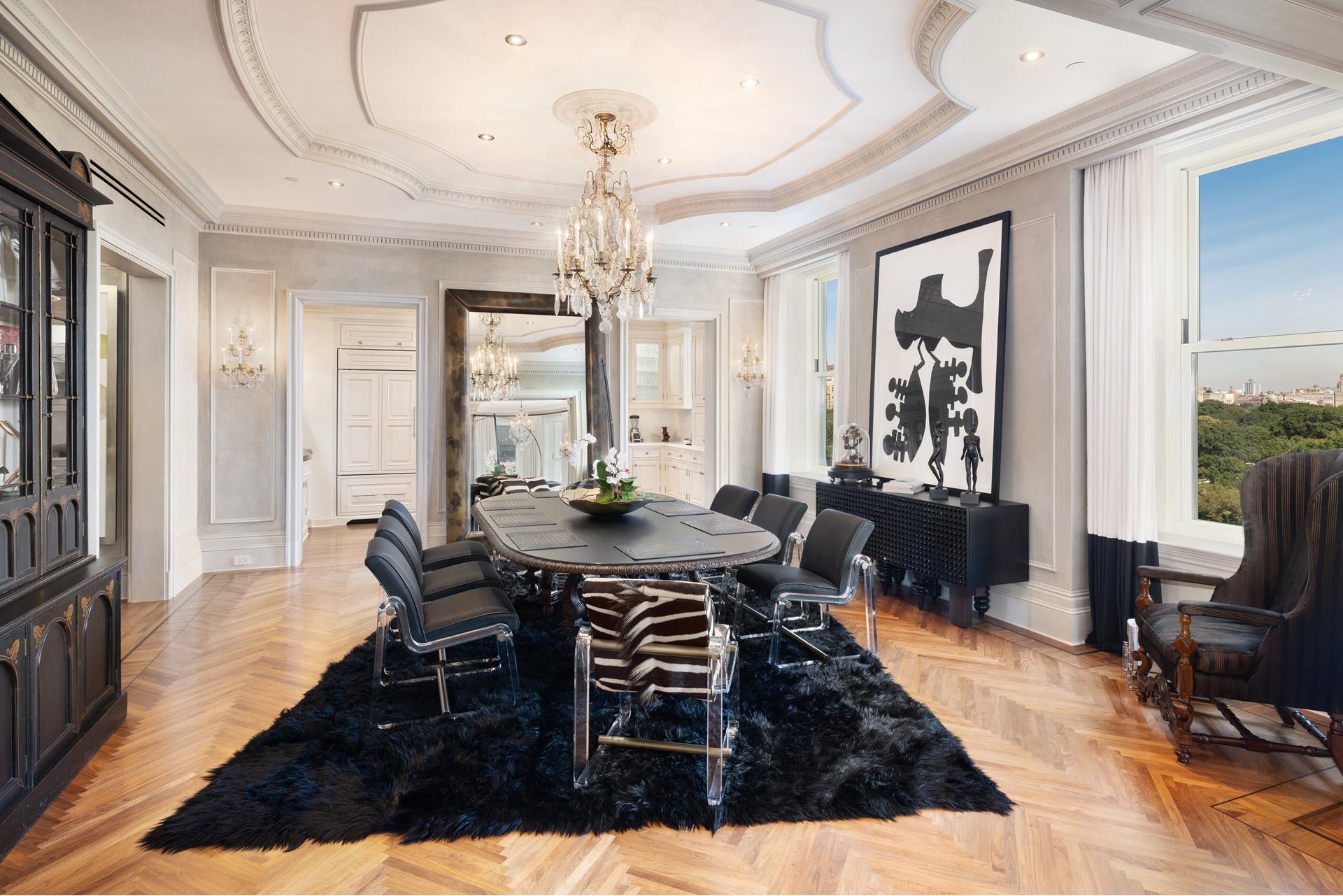 1 CENTRAL Park S 909