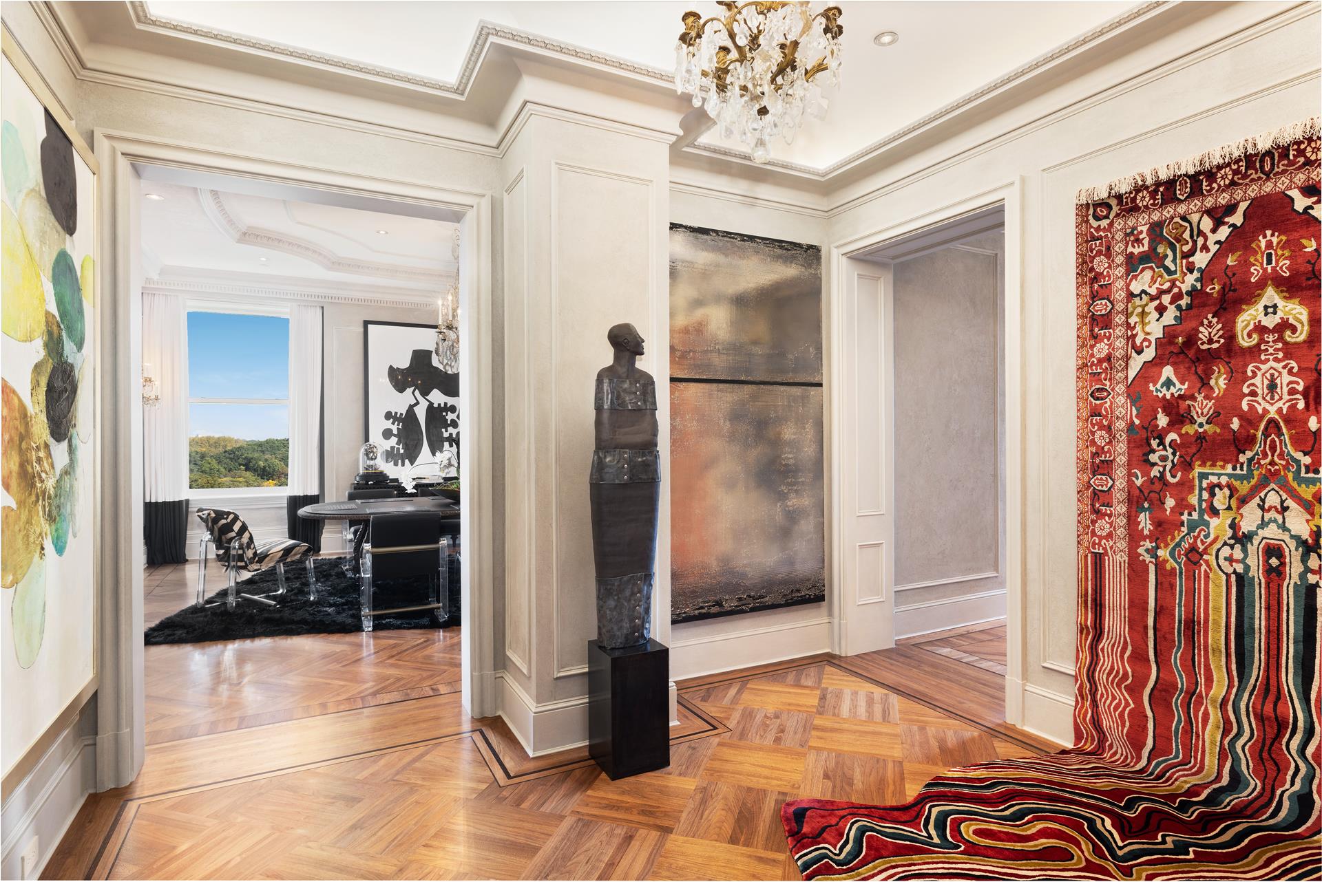 1 CENTRAL Park S 909