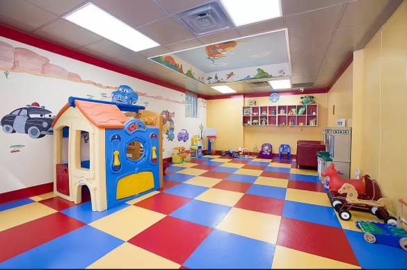 200 E 32ND Street 25B